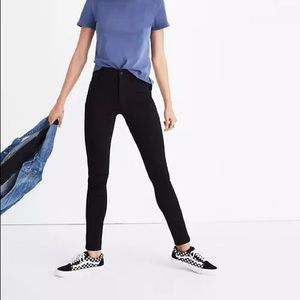 Madewell Roadtripper Jeans in Bennett Black 25